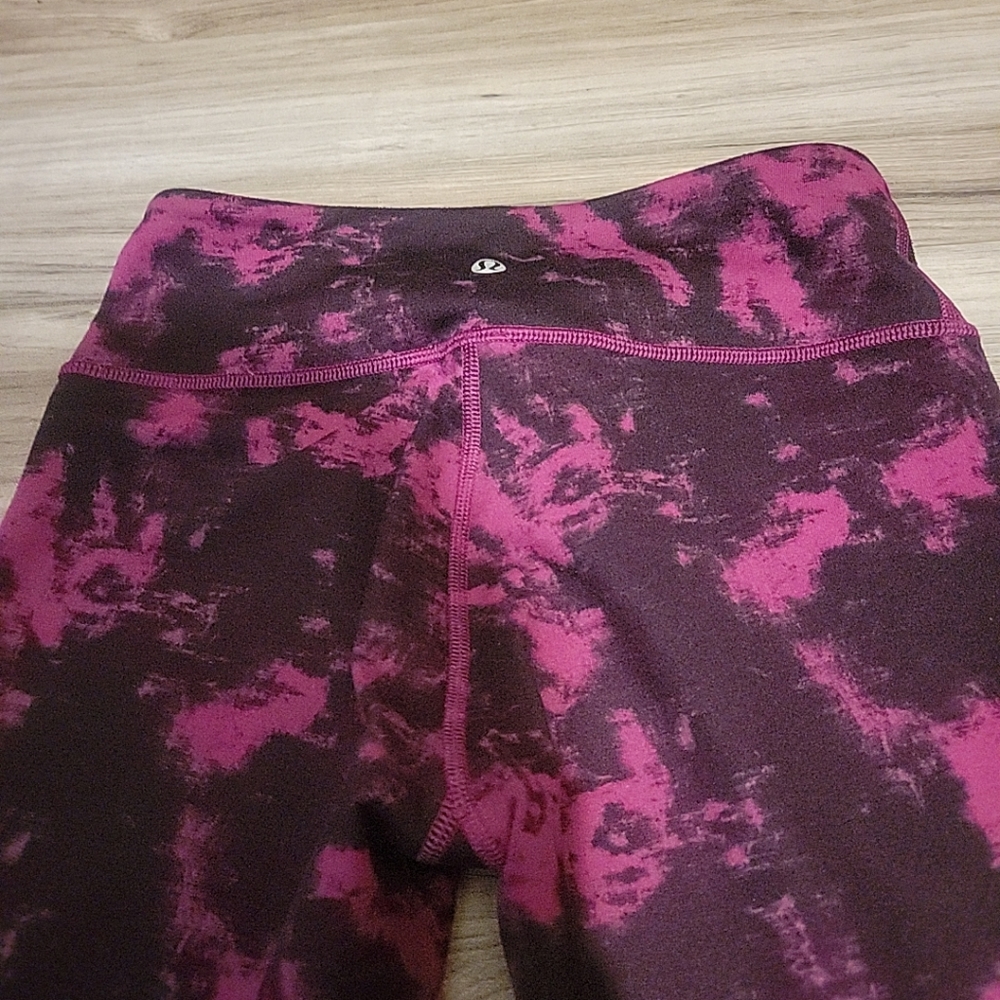 Lululemon‎ Leggings Womens 24 Waist Wunder Under Tie Dye Activewear